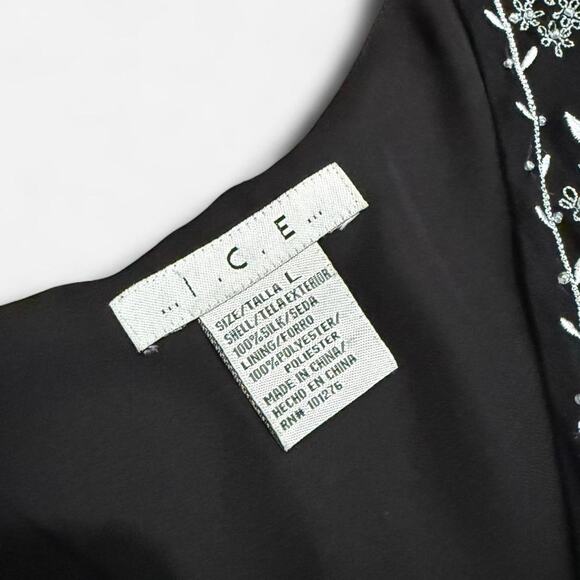 VTG Y2K Ice Black & White Silk Floral Embroidered Beaded Whimsy Fairy Top L - Picture 7 of 7